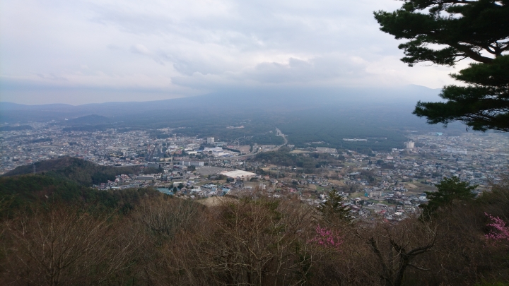 富士山河口湖天上山公園纜車