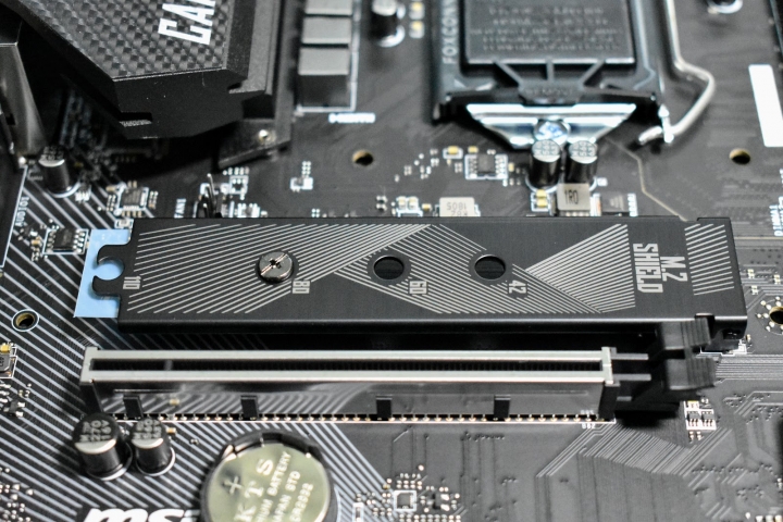 MSI H370 GAMING PRO CARBON 抱抱龍 電競主機板 輕開箱~