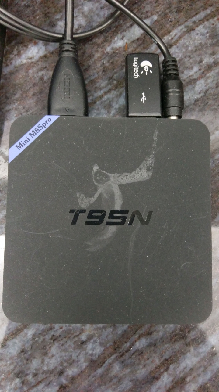 有人有T95N的電視盒嗎，遙控器不會設定