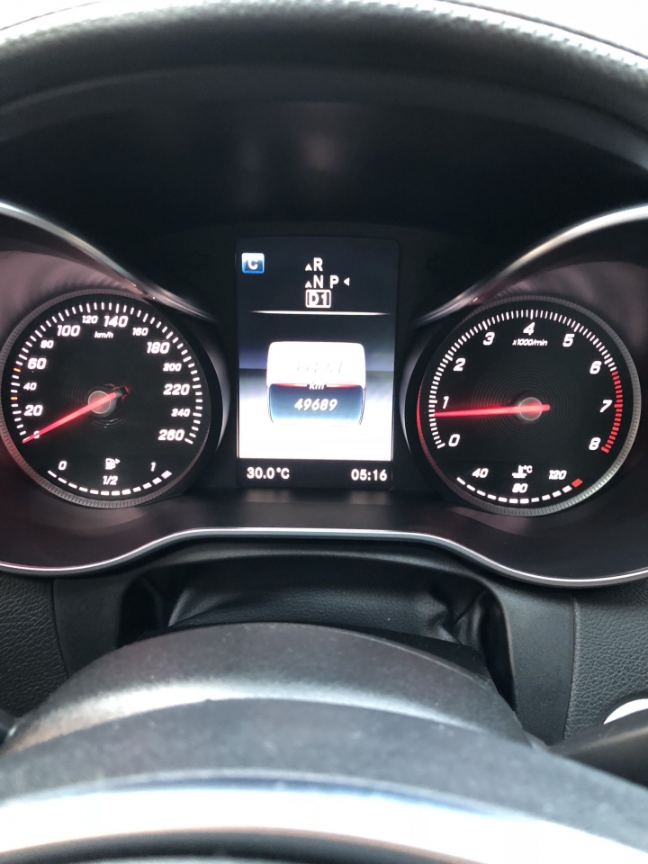 w205 c300儀表板問題