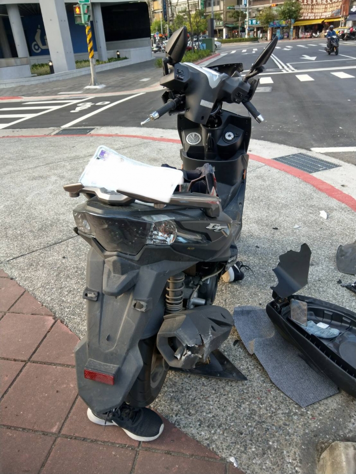 車禍維修
