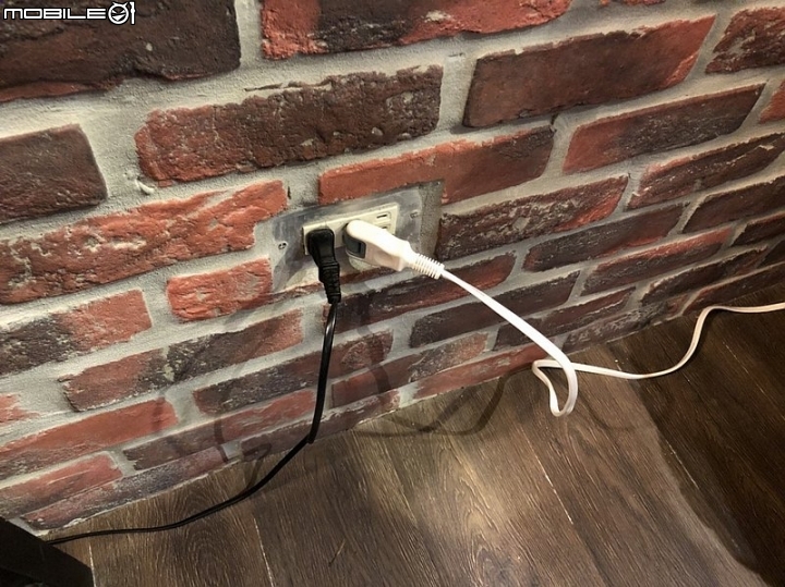 [心得] 對 ACER 改觀的輕薄筆電 SWIFT 5