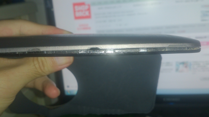 zenfone2 laser 電池