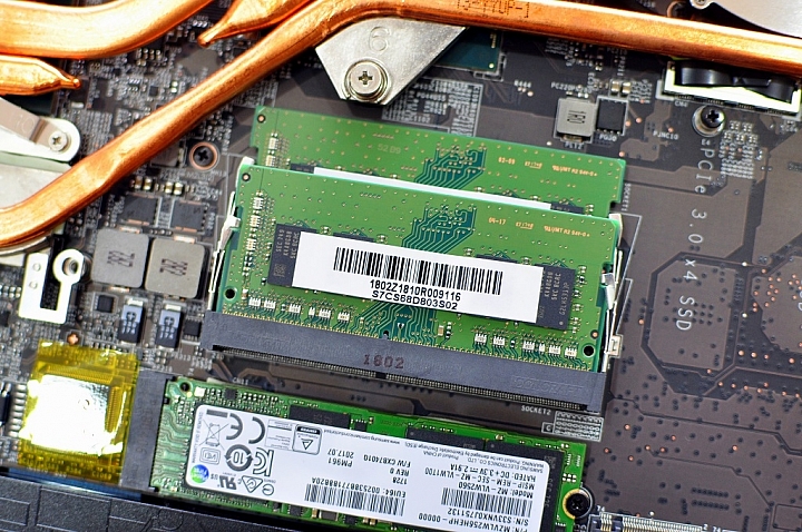 MSI GE63 RAIDER RGB 8RF 炫麗外型 璀璨登場