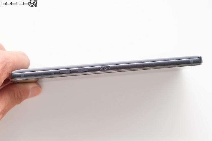 【體驗】大螢幕一樣單手玩！HTC U12+擠一擠樂趣更多 6月中旬開賣