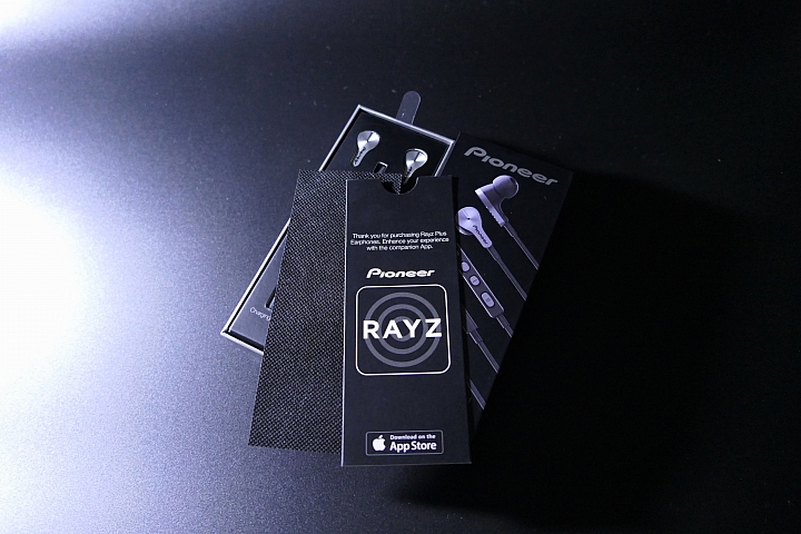 [開箱評測]Pioneer Rayz Plus SE-LTC5R - Lightning智慧入耳式耳機 - 具備降噪功能～通勤旅遊的好夥伴～