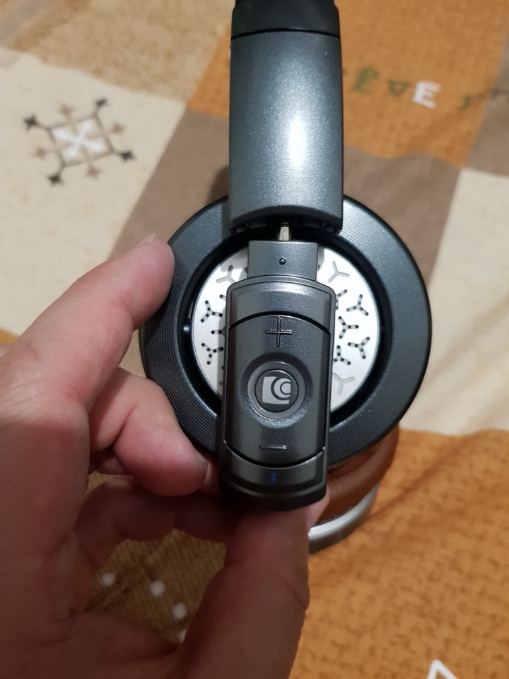 CAROL BTH-830 讓您的耳朵聽見真實的聲音