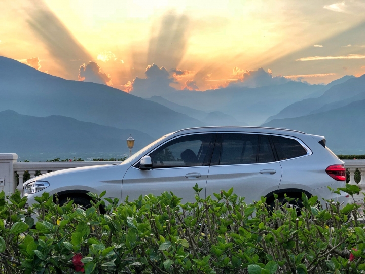 2018 X3 開箱文續篇 ——— 浮生千山路(2)