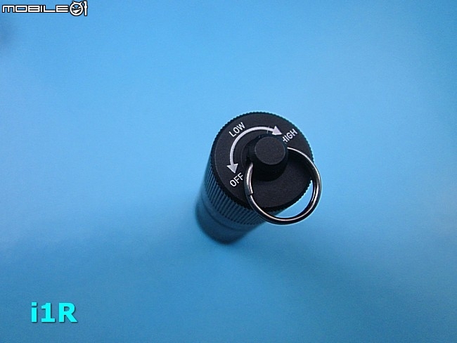 i1R 袖珍小武士(Micro-USB充電)