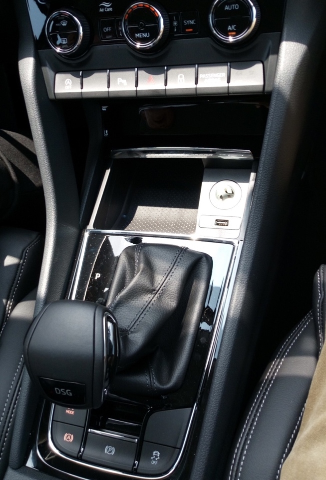 幾無懸念的KAROQ和RAV4抉擇
