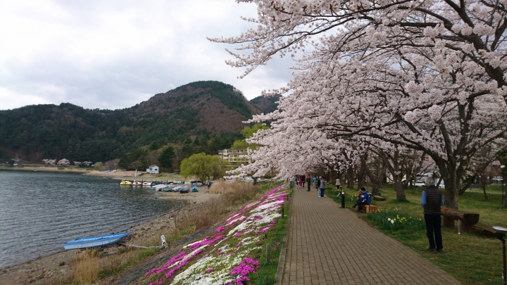 富士山河口湖天上山公園纜車