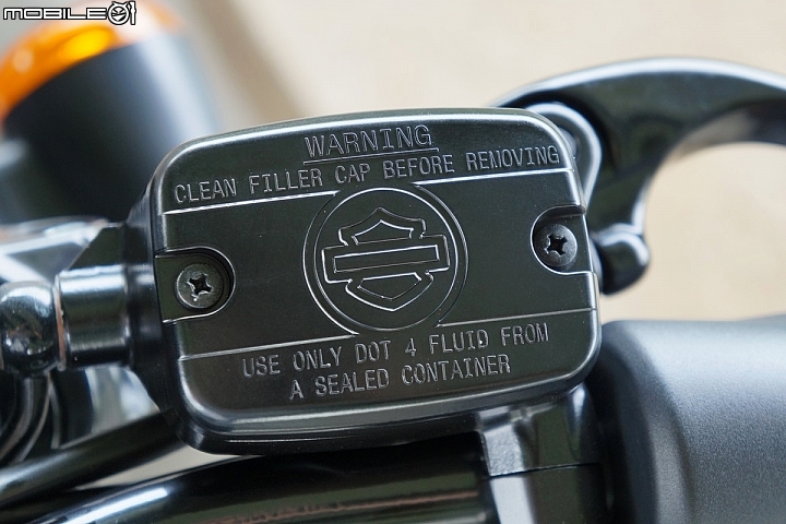 Harley-Davidson Street Rod 帥勁有型 樂趣隨行