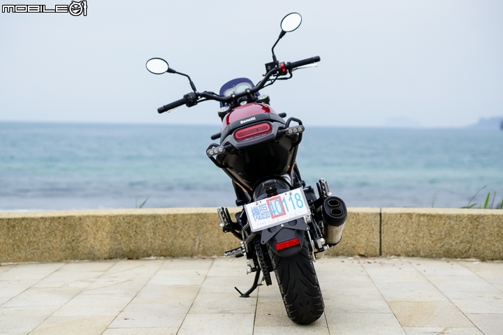 輕巧幼獅掠奪目光 Benelli Leoncino 500 ABS試駕