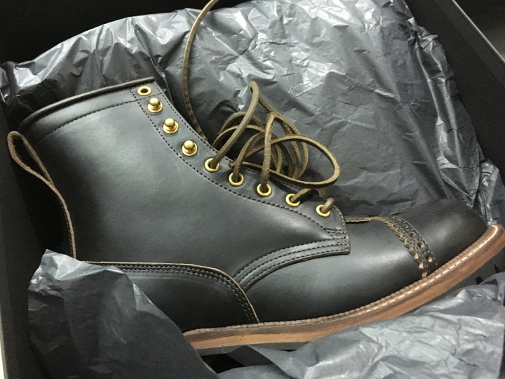 【開箱分享】Rolling Dub Trio Forester Vibram #100 Logger Boot