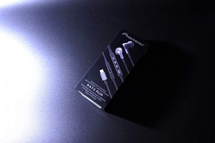 [開箱評測]Pioneer Rayz Plus SE-LTC5R - Lightning智慧入耳式耳機 - 具備降噪功能～通勤旅遊的好夥伴～
