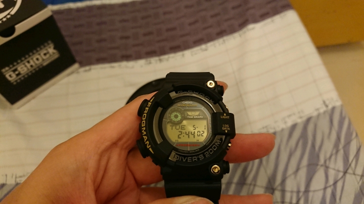 開箱 35週年 ORIGIN GOLD 二代蛙人