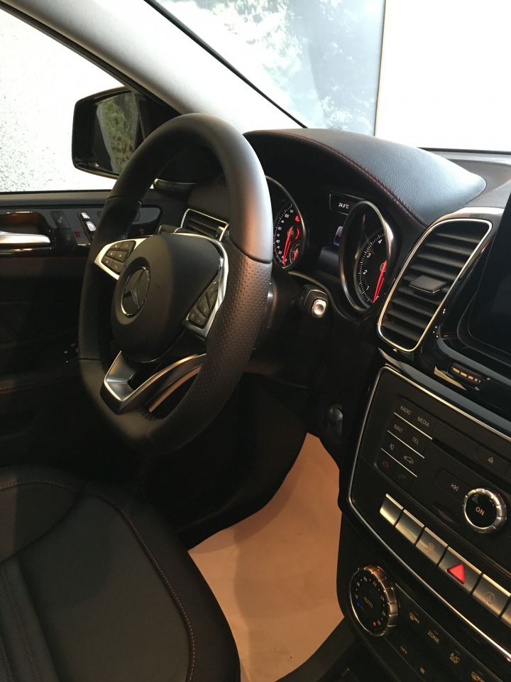 GLE 450 AMG 遲到兩年的開箱