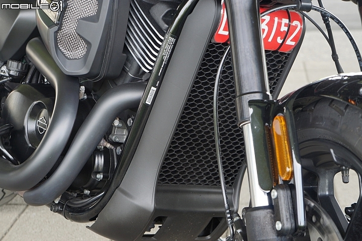 Harley-Davidson Street Rod 帥勁有型 樂趣隨行