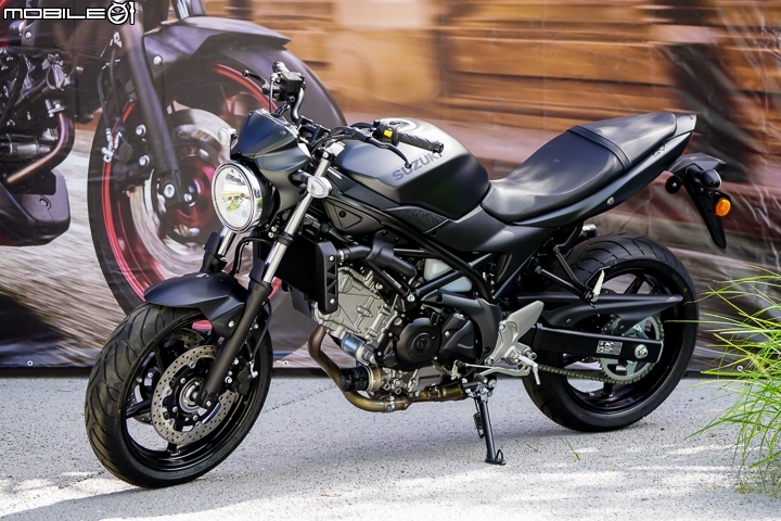 [採訪]V缸復古運動風再起 SUZUKI SV650X ABS 在台上市及 2018 SV650 降價！
