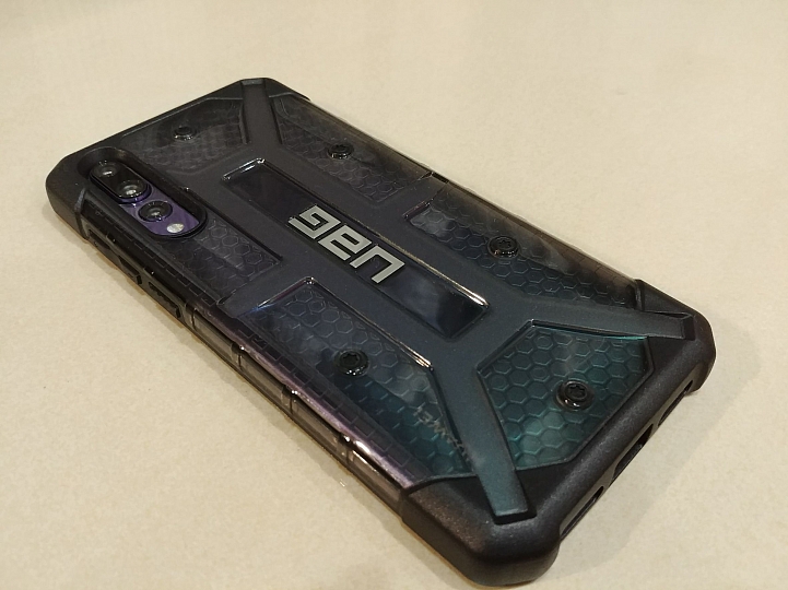 分享∼∼∼Huawei P20 PRO 專用UAG透黑保護殼