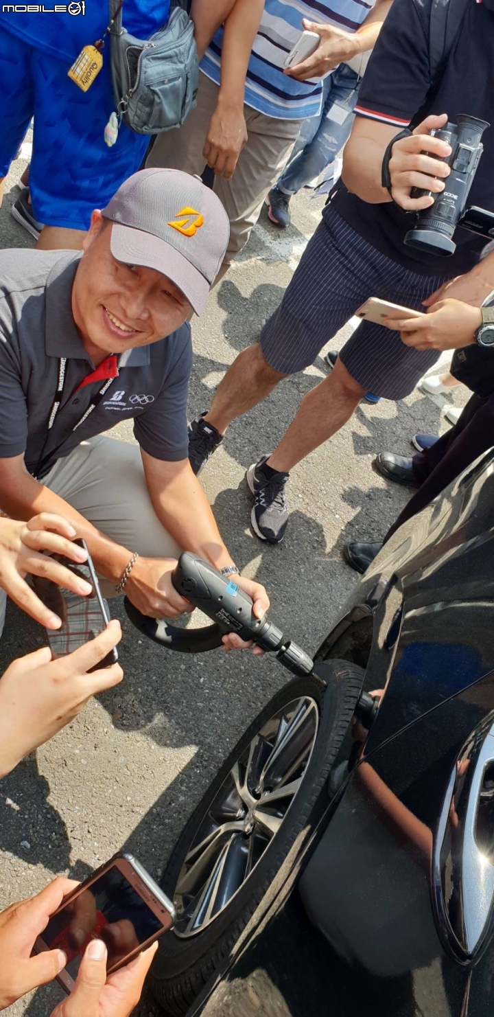【為了行車安全而轉動】普利司通DriveGuard 失壓續跑胎體驗心得分享