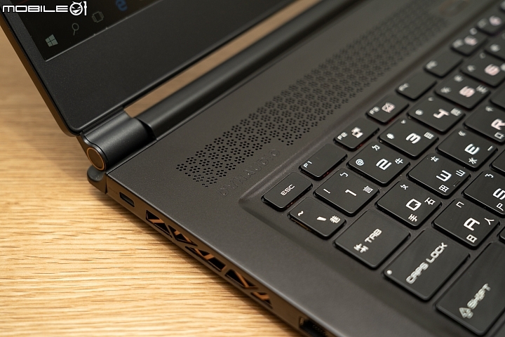 MSI GS65 Stealth Thin 8RF 工作娛樂一機搞定