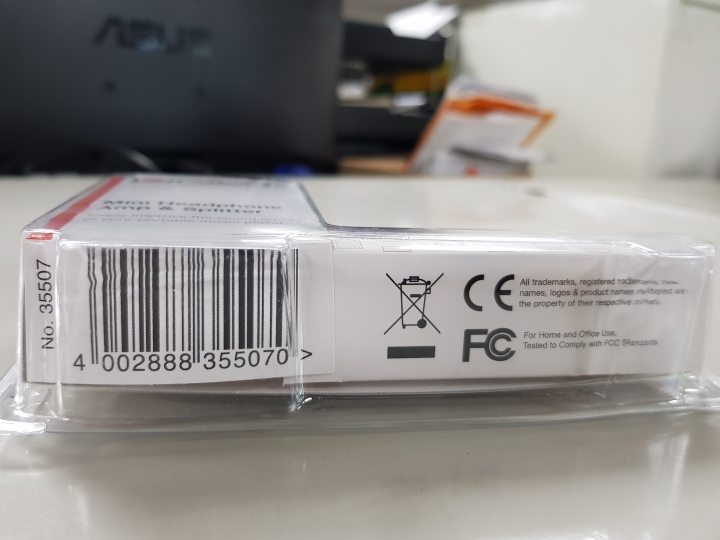 LINDY 35507雙輸出耳機擴大機讓百元耳機升格成為高級耳機