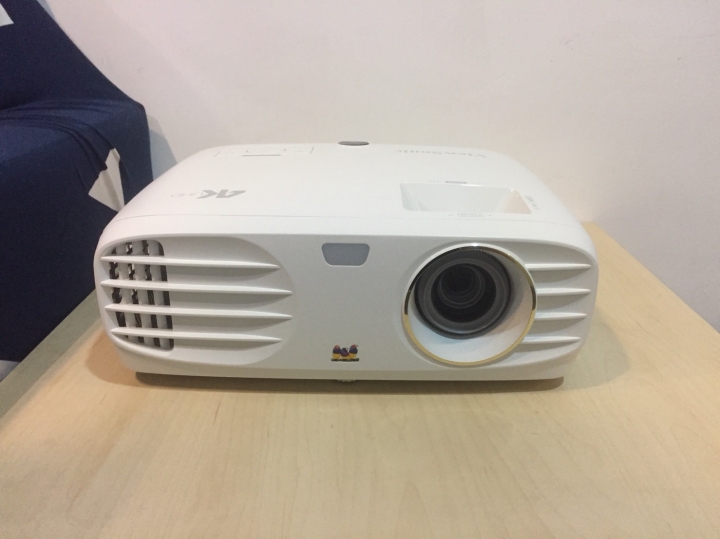 ViewSonic PX747-4K不專業小開箱