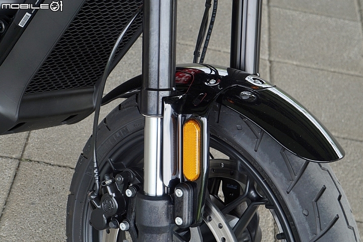 Harley-Davidson Street Rod 帥勁有型 樂趣隨行