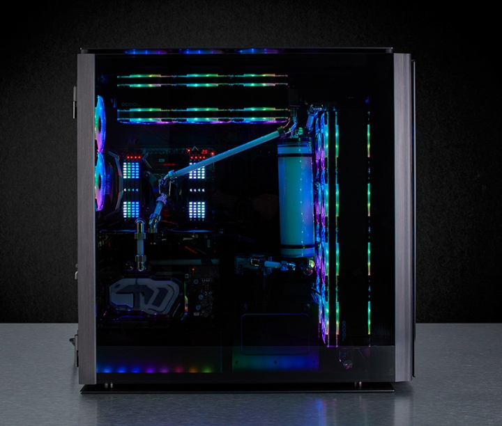 Corsair海盜船OBSIDIAN Series 1000D 超級巨無霸登場！！！