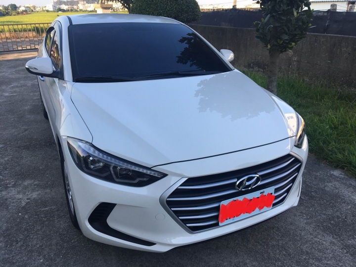 Hyundai Elantra  1.6汽油  500KM  台北到台東