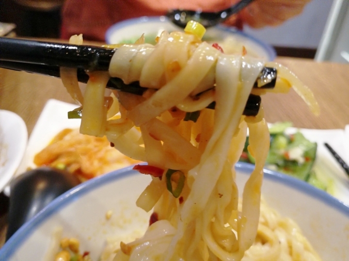 [桃園-中壢-興國市場]尹大叔麵食堂--詼諧趣味的小麵食