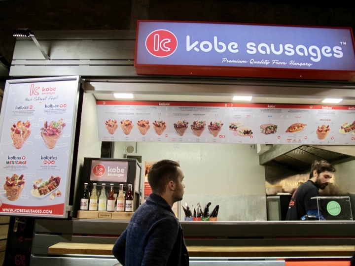 【Hungary.走跳】從猶太區煙草街會堂出發!塗鴉、古著、美食之巷弄趣遊