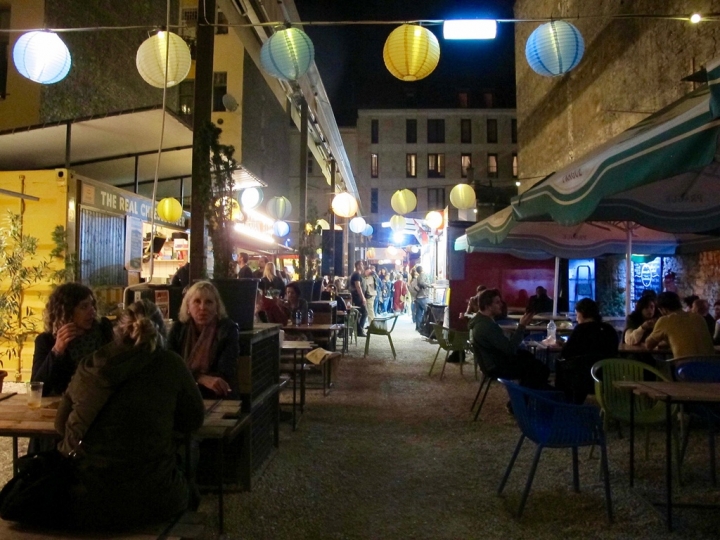 【Hungary.走跳】從猶太區煙草街會堂出發!塗鴉、古著、美食之巷弄趣遊