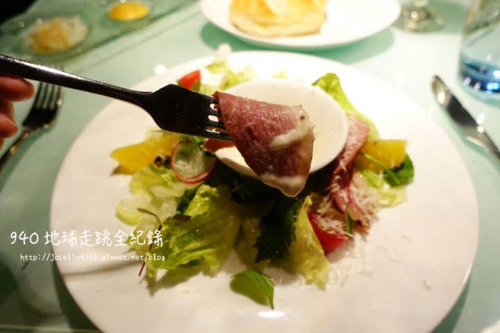 [邀稿 • 台北美食] 夏慕尼新香榭鐵板燒 | 期間限定1314情人套餐。可可鴨胸 X 鯷魚奶油菲力