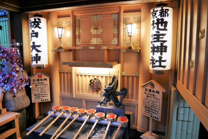 【日本京都 | 景點】漫步經典古都一日遊▹伏見稻荷大社 | 清水寺 | 地主神社 | 二三年坂 | 高台寺