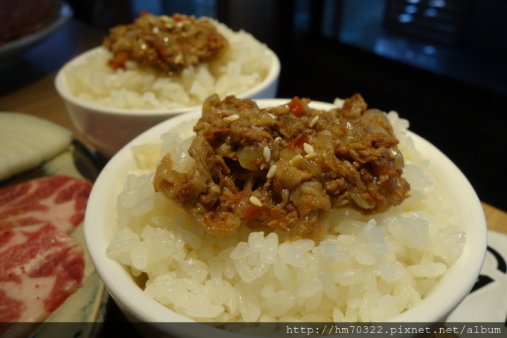 『台中美食』- 西屯區太原路一段.雲火日式燒肉餐廳 / 台中西屯 / 和牛燒烤 / 逢甲夜市 / 母親節