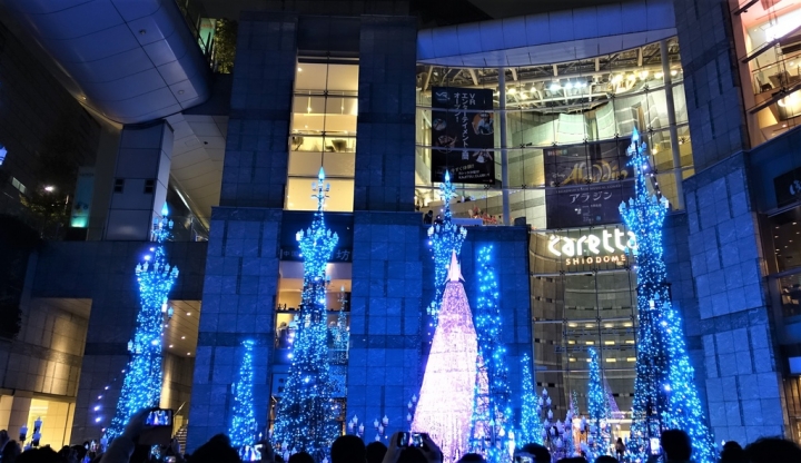 ＜日本＞2017放風行DAY4~童心東京一番街、恐龍飯店甜點、夢幻汐留點燈