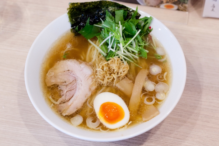 【美食。食記】東京 日暮里 快感冒了?那麼來喝一碗流流汗吧 めん処羽鳥 拉麵 薑 雞湯 推薦