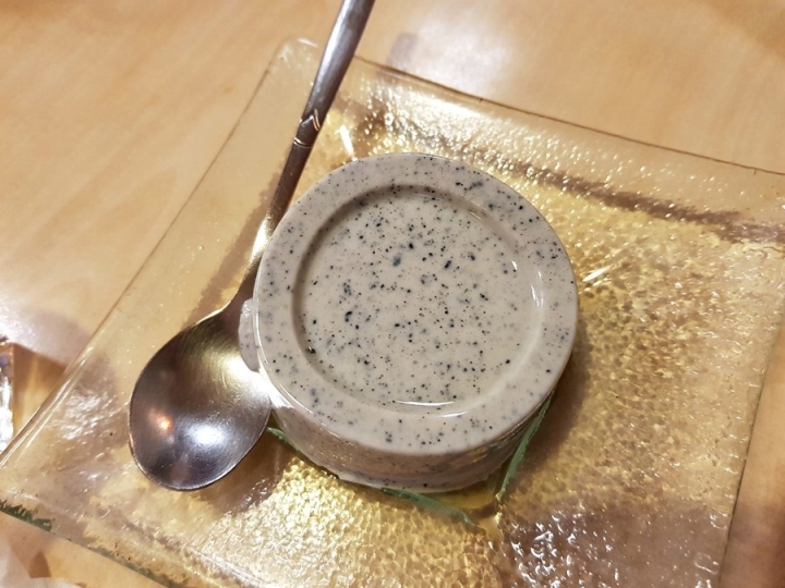 [火鍋]苗栗竹南鄉宴健康養生涮涮鍋~歐洲巴克夏豬五花火鍋食記~食材很不錯~ CP值高! 小精緻~