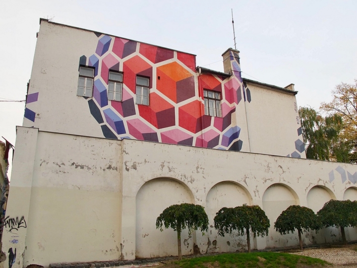 【Hungary.走跳】從猶太區煙草街會堂出發!塗鴉、古著、美食之巷弄趣遊