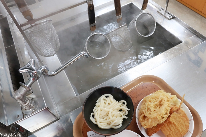 【香川】讃岐烏龍上原屋本店,栗林公園旁的超美味烏龍麵