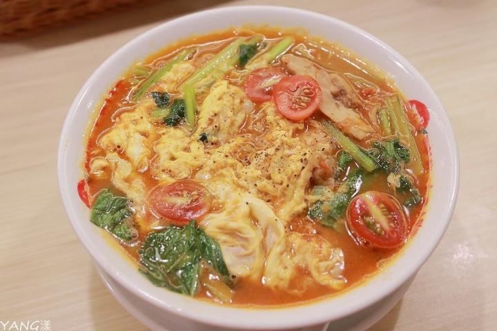 【拉麵】太陽蕃茄麵，和洋風味結合的獨特滋味