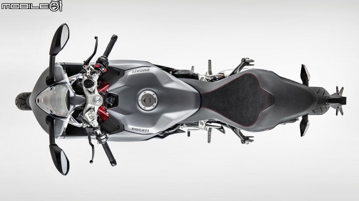 【海外快訊】鈦灰新色 2019 DUCATI SuperSport 盔甲武士上身！