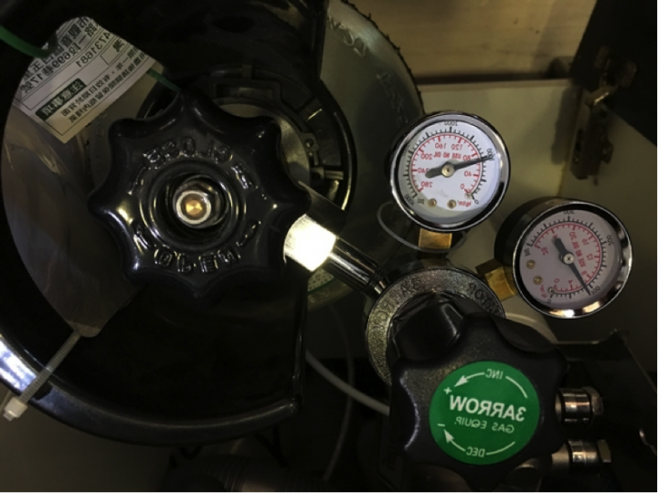 [開箱] yaffle亞爾浦櫥下型家用氣泡水機