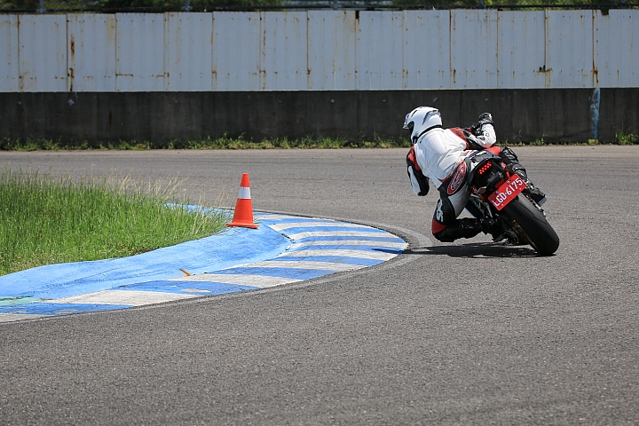 精進賽道騎乘技術！2018 大鵬灣超級摩托車訓練營
