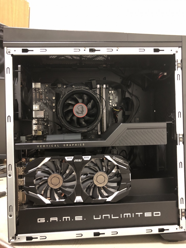 [開箱文] MSI品牌桌機 Infinite A 8RC人生首篇
