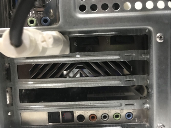 換上GV-N105TD5-4GD螢幕無訊號