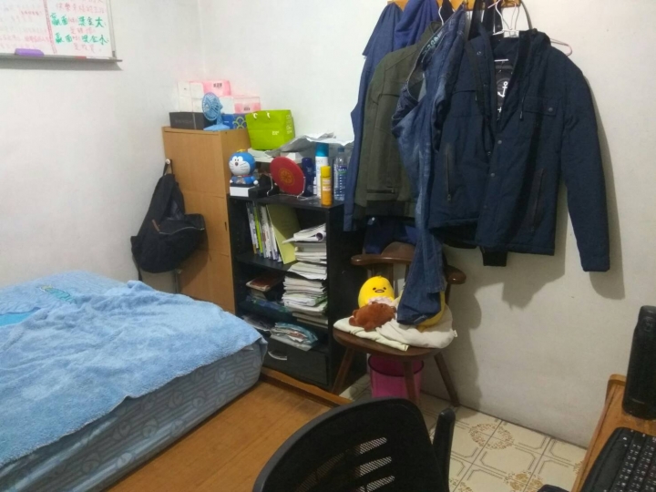 2~3坪左右房間，想改變擺設使房間變大，想請問版上大大如何更改~感恩