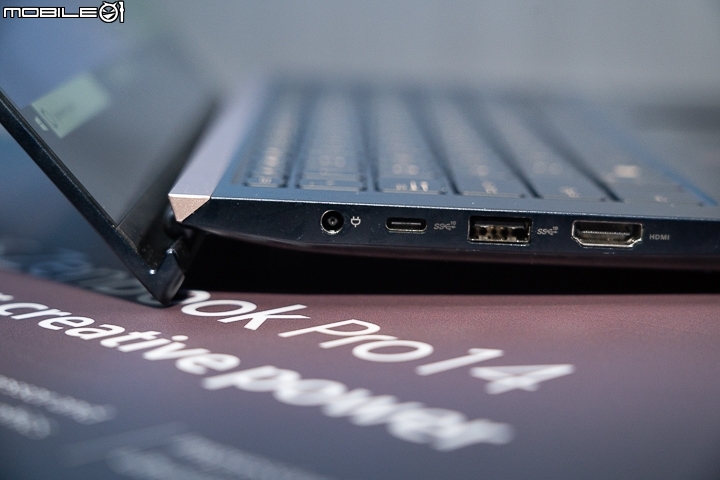 獨創 ScreenPad 智慧裝置 讓 ASUS ZenBook Pro 系列除話題外更具實用性！